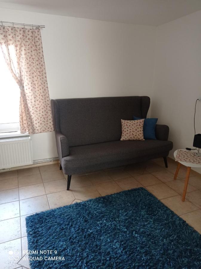 Apartman Julrich Vrbov Luaran gambar