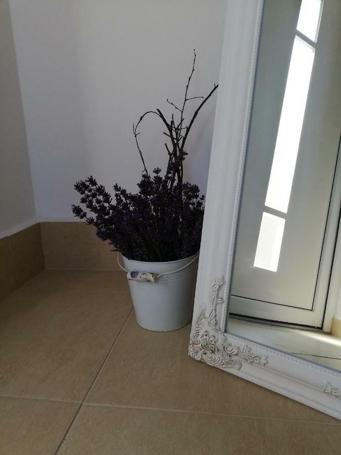 Apartman Julrich Vrbov Luaran gambar